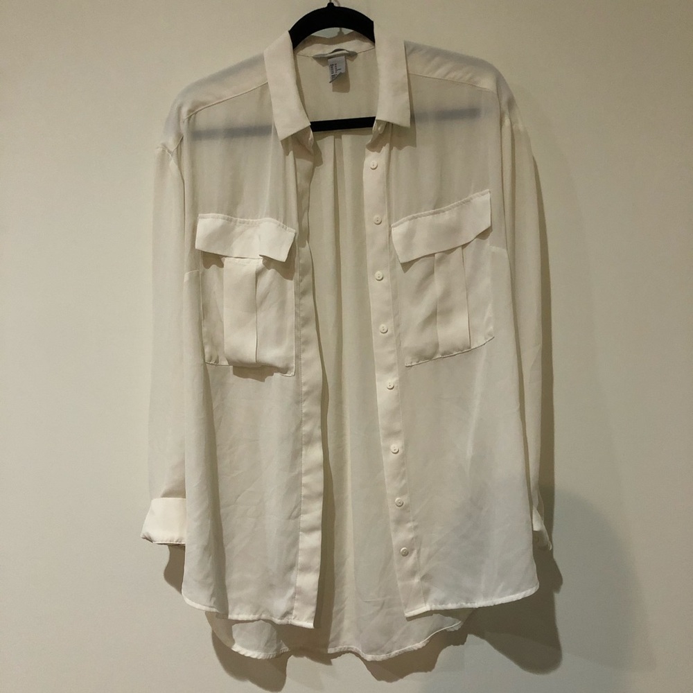 ⭐️⭐️⭐️BUTTON UP TOP - Picture 2 of 5